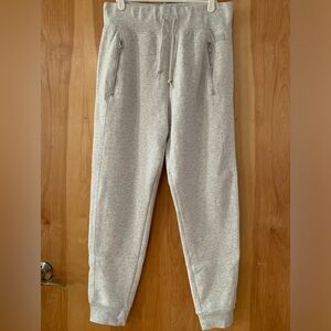 PINK Victoria’s Secret NWT Joggers